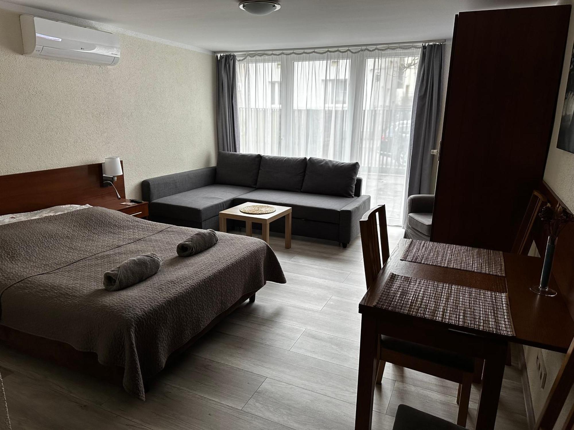 Kompleks Apartament-Serwis Cracovia Exterior foto