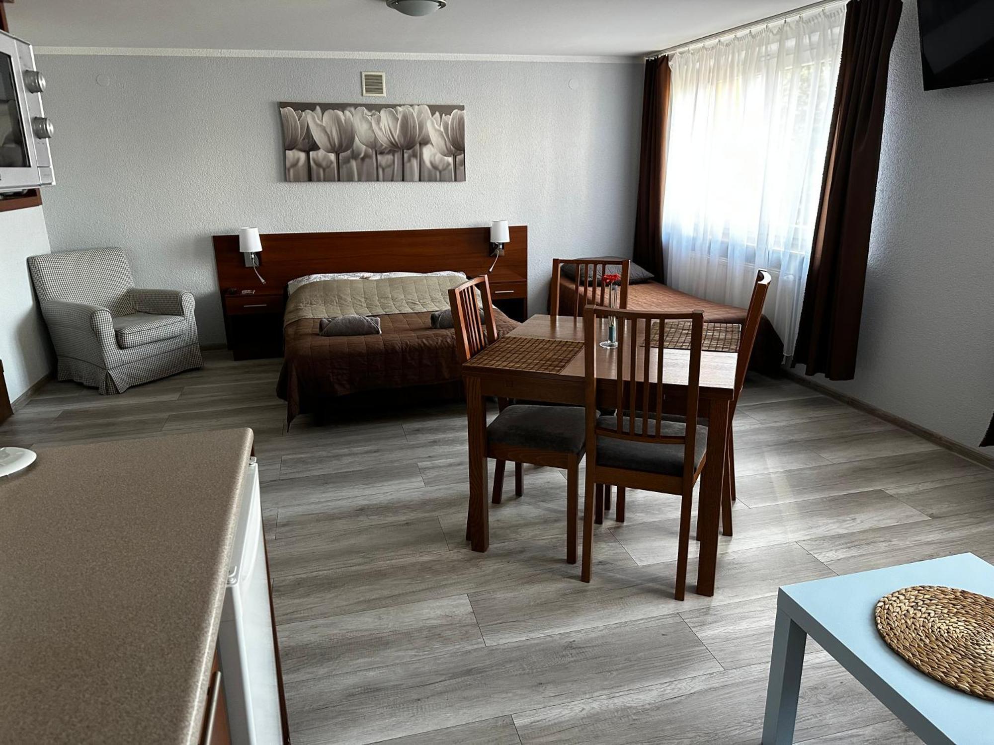Kompleks Apartament-Serwis Cracovia Exterior foto